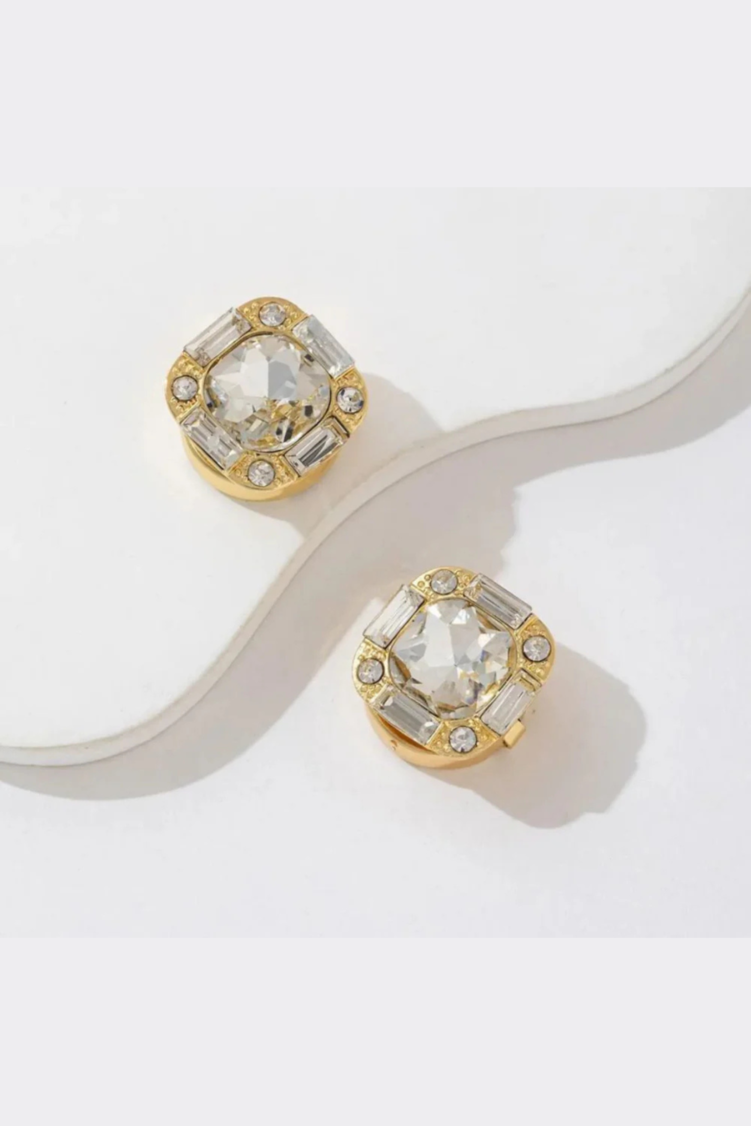 Cushion Radiance | Button Covers