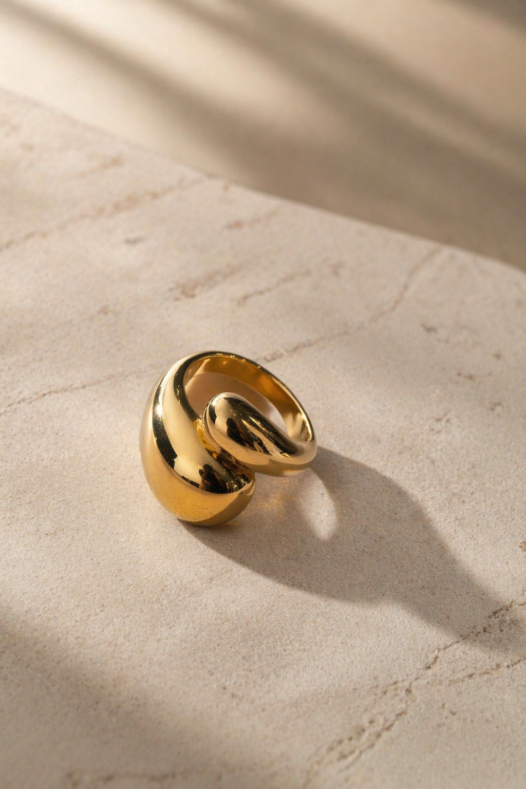 Sculpta Curve Ring