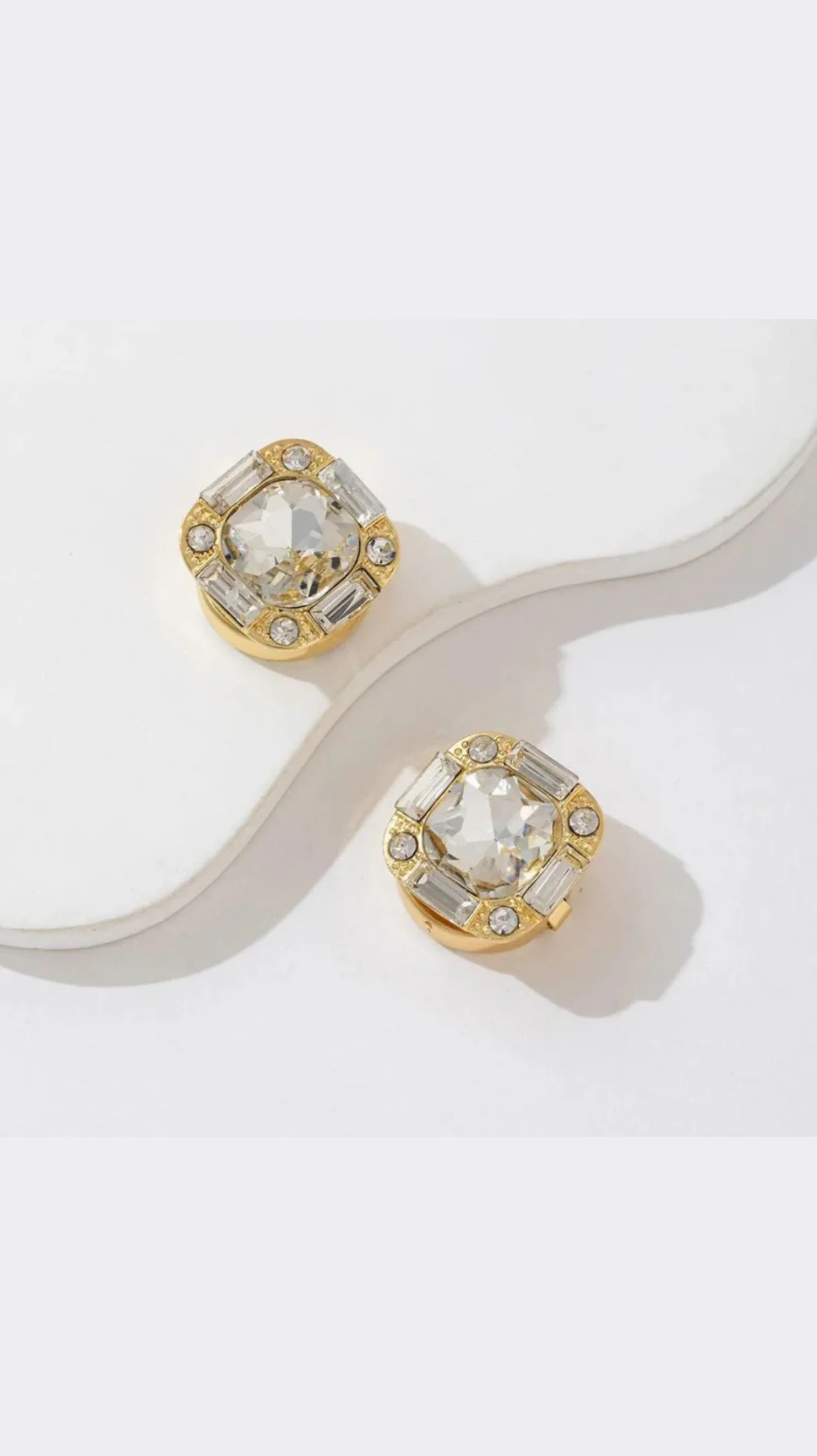 Cushion Radiance | Button Covers