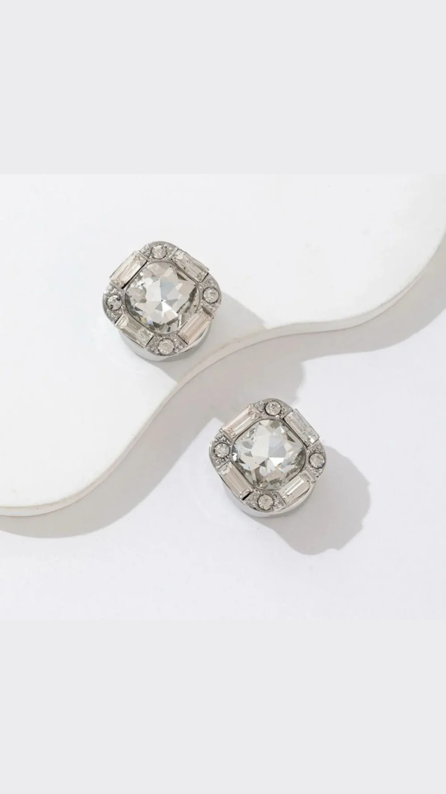 Cushion Radiance | Button Covers