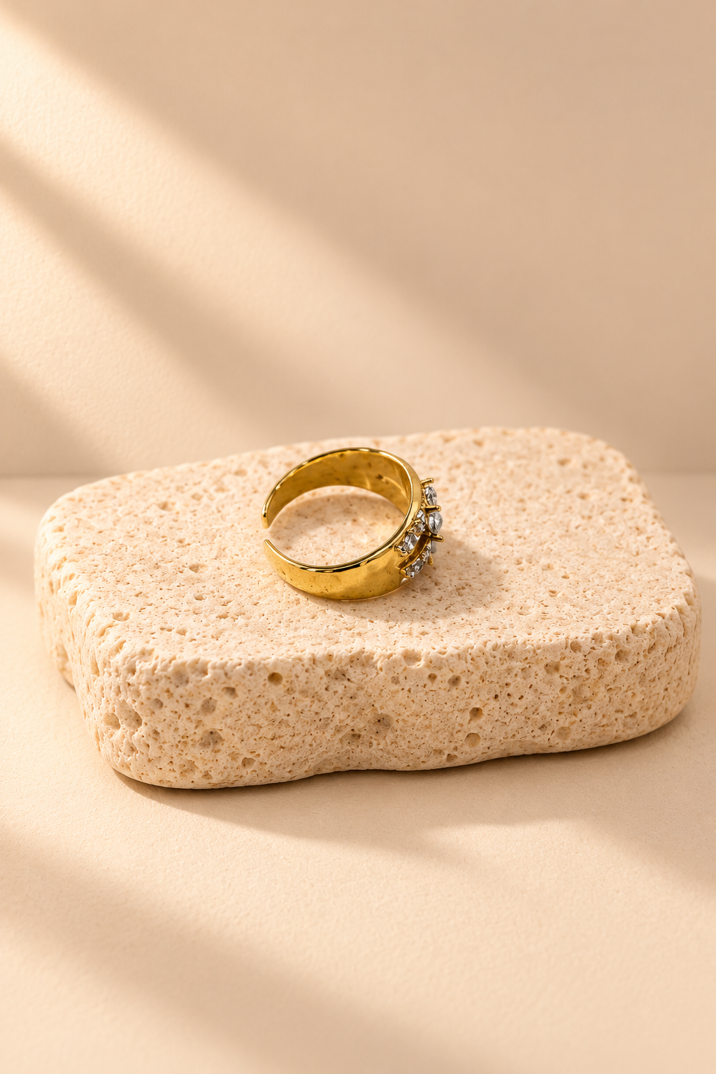 Aveline Oval Crystal Ring