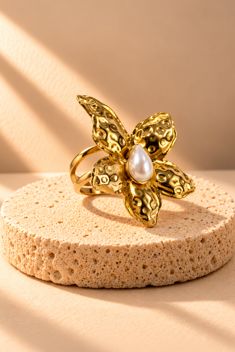 Camille Hammered Pearl Flower Ring