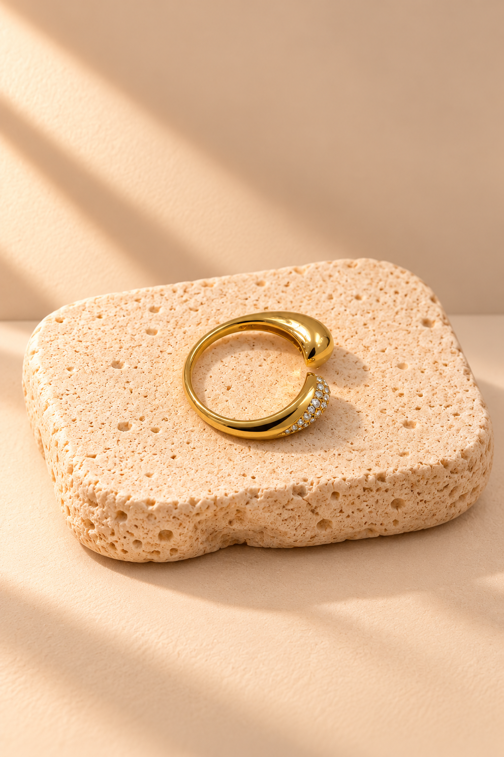 Veda Pavé Open Ring